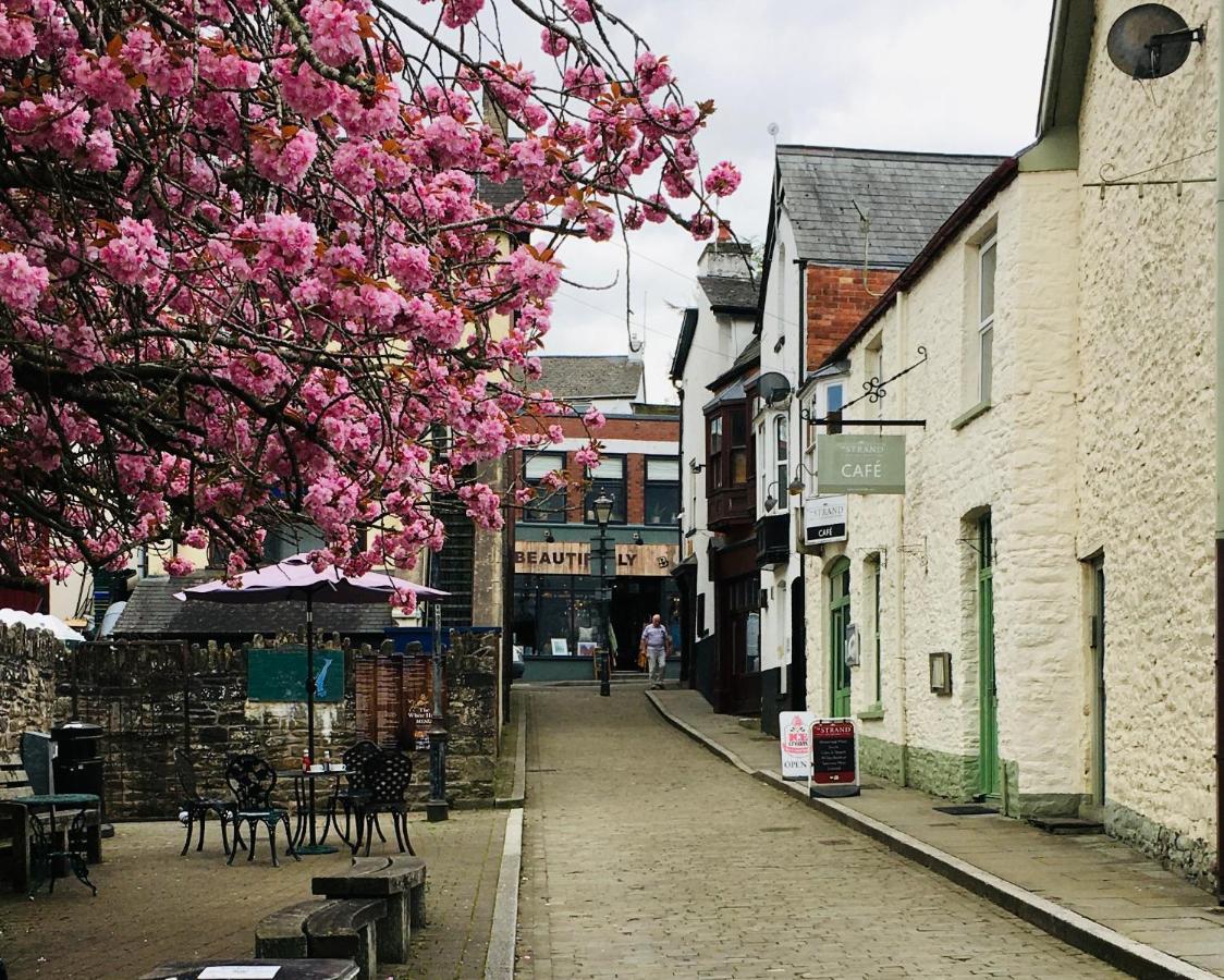 The Art Attic A Stylish Boutique Apartment Builth Wells Dış mekan fotoğraf